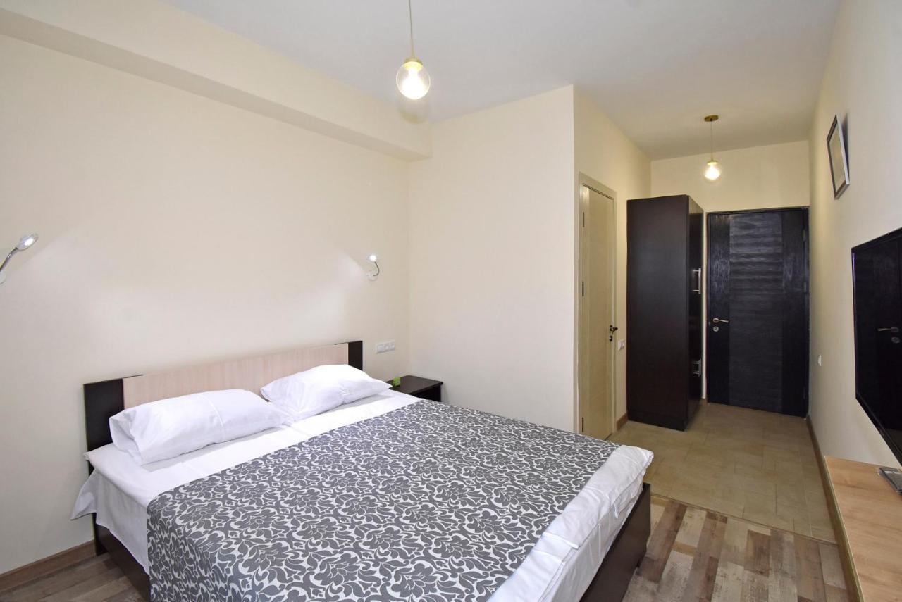 The Nut Guest House Yerevan Luaran gambar